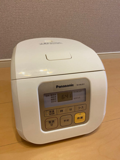 【取引中】Panasonic 3合炊き炊飯器