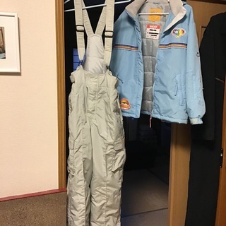 サイズ１６０　女の子　スキーウェア　セットの画像