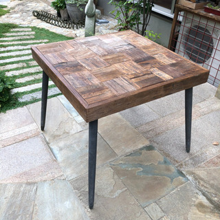 カフェ、ガーデンテーブルの画像