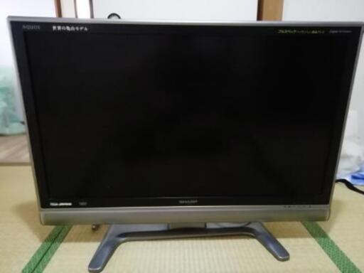 シャープAQUOS　37型テレビ