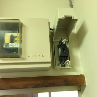 【交換工賃込み】分電盤　パナソニック(Panasonic) スッキリ21単2横一30A4+2 AL付 BQWB32342　※各種クレジットカード、交通系電子マネー支払いが可能です。の画像