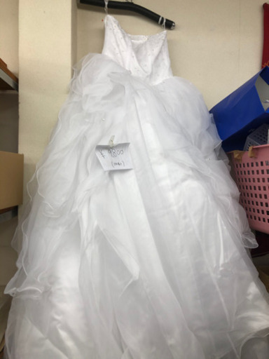 ウエディングドレス