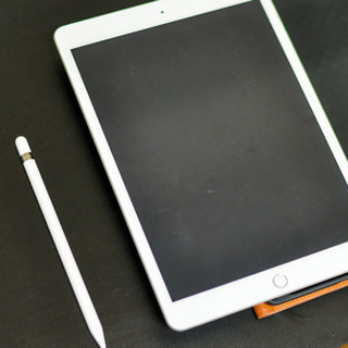 iPad 7世代 32GB Cellular & Apple Pencilセット iPad第7世代 32GB Apple Pencil カバーセット