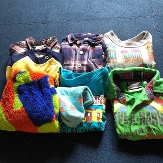 ベビー服90 長袖6枚、パンツ1枚