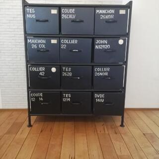 【お洒落家具】アイアンブラックチェスト・棚・引き出しあり
