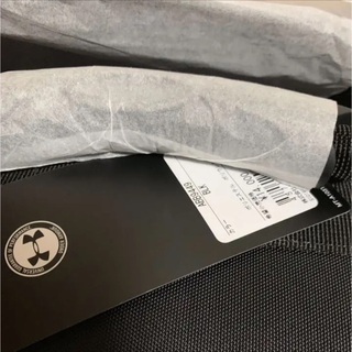 ◆新品未使用◆ アンダーアーマー  バットケース 10本用  ショルダーベルト付きの画像