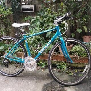 GIANT クロスバイク