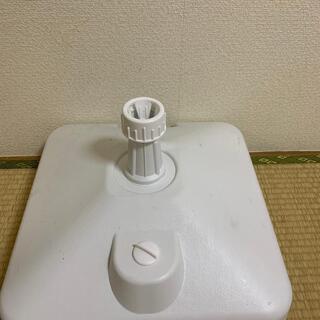 注水式立て台
