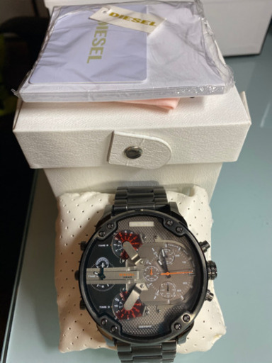 完動美品！DIESEL ディーゼル　DZ7315