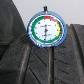 グッドイヤーDuraGrip 195/65R15 2016/43週製の画像