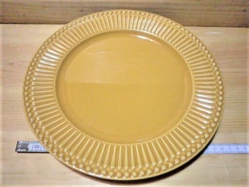 ＜お話し中＞美品　茶・緑丸皿　直径28㎝　19枚セット