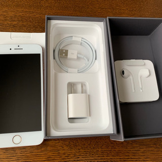 交渉中（再掲）iPhone 8 Gold 64 GB SIMフリーの画像