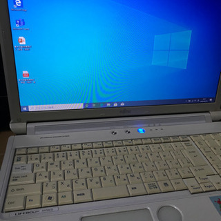 お話し中です　ノートPC FUJITSU LIFEBOOK AD...