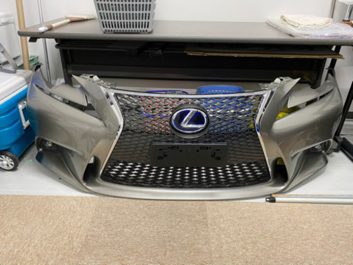 30IS 純正フロントバンパー