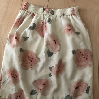 GRL 花柄スカートの画像