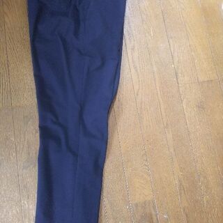 ユニクロパンツの画像