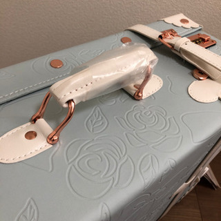 Uniwalker レディス　スーツケースの画像