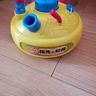 指先の知育　おもちや