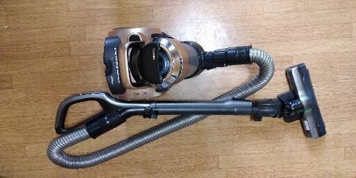 東芝 サイクロン式掃除機 VC－BK300