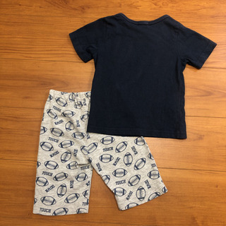 100サイズ　パジャマ　200円の画像