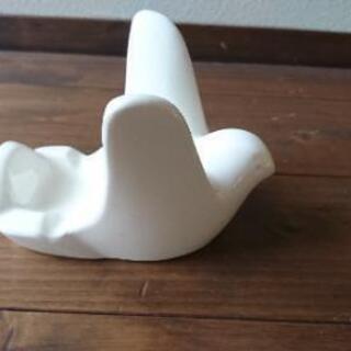 鳥のおたま置き(陶器)の画像