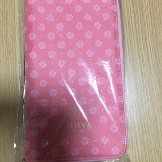 非売品　GODIVA トラベルウォレット