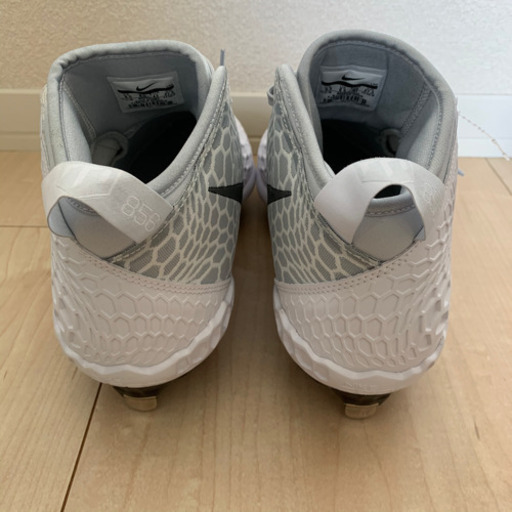 【日本未発売】NIKE トラウトモデル 野球 スパイク ホワイト 27.5㎝②