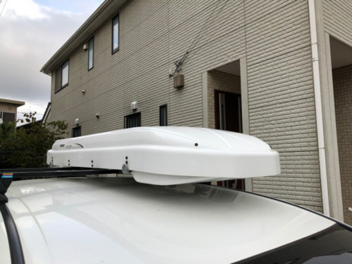 ルーフボックス