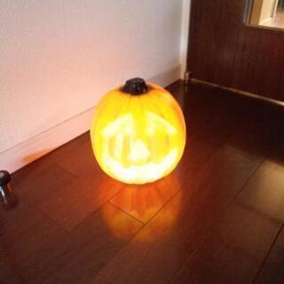 ハロウィンカボチャの置物の画像