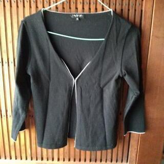 黒 トップス3点セットの画像