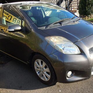 必見！特選車！Ｈ２１　トヨタ　ヴィッツ　ＲＳ　車検たっぷり　ドライブレコーダー　ＥＴＣの画像