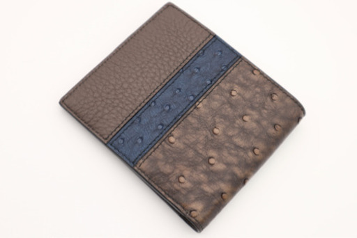 《BOTTEGA VENETA/オーストリッチ 二つ折り財布》Sランク 未使用品