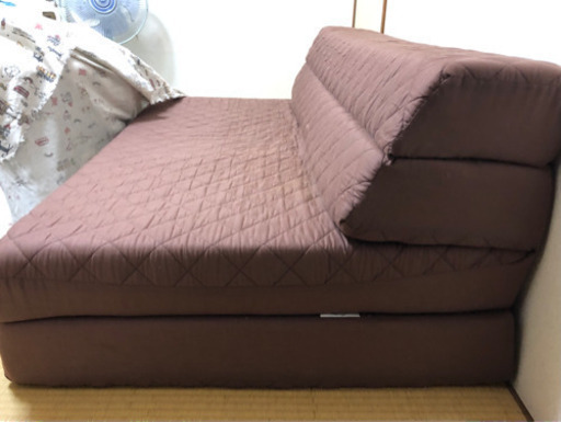 送料込美品低反発折り畳みソファベッド