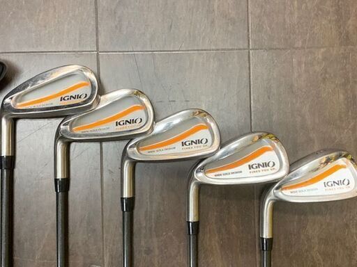 INGNIO　ハーフゴルフクラブセット　ドライバー、　フェアウェイウッド、　アイアン、5,6,7,8,9【トレファク所沢店】