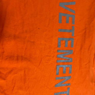 VETEMENTSの画像