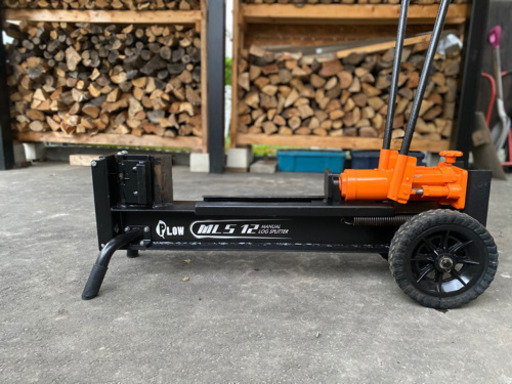 商談中　手動薪割り機12トン