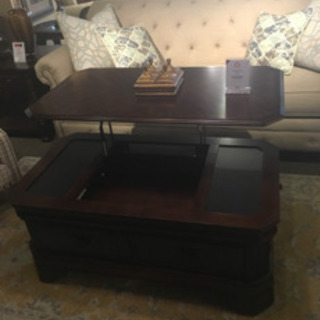 センターテーブル　リフト　アメリカの画像