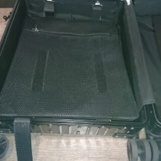 アルミ キャリーの画像