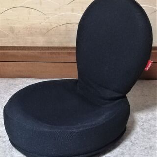 美品★即日お渡し可能! ★ コンパクト折り畳み式座椅子【 LIF...