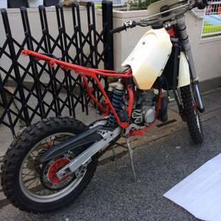 KTM 250 enduro オフロード 車　エンデュローバイク...