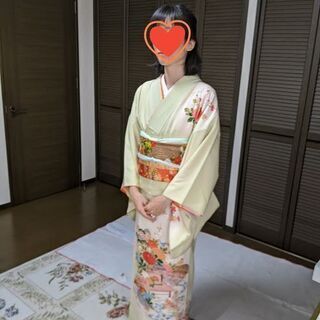 七五三の前撮りのためのお母様のお着付けをさせていただきました。