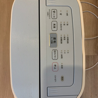 【美品】SHARP 除湿機 2018年製 CV-G71-Wの画像