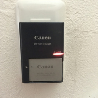 キャノン　デジカメ充電器