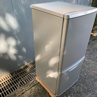 パナソニック Panasonic 冷蔵庫 2015年製 138L シルバー パナソニック Panasonic 冷蔵庫 2015年製 138L シルバー Panasonic