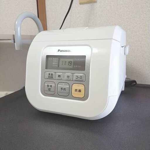 【Panasonic】電子ジャー炊飯器 / 0.5～3合 / WHITE