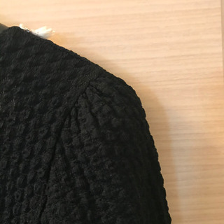 黒のジャケットの画像