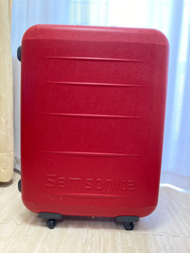 キャリアケース