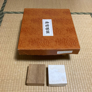 由緒正しい将棋盤　の画像