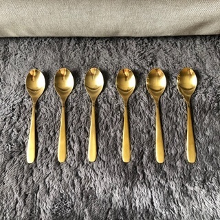 【IKEA】ティッラグド カトラリー24点セット, ゴールドの画像