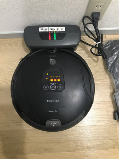 東芝　ロボット掃除機　VC-RB7000